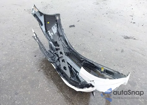 2024 Hyundai Elantra Blue z USA, uszkodzony, nr VIN KMHLM4DJ1RU113940